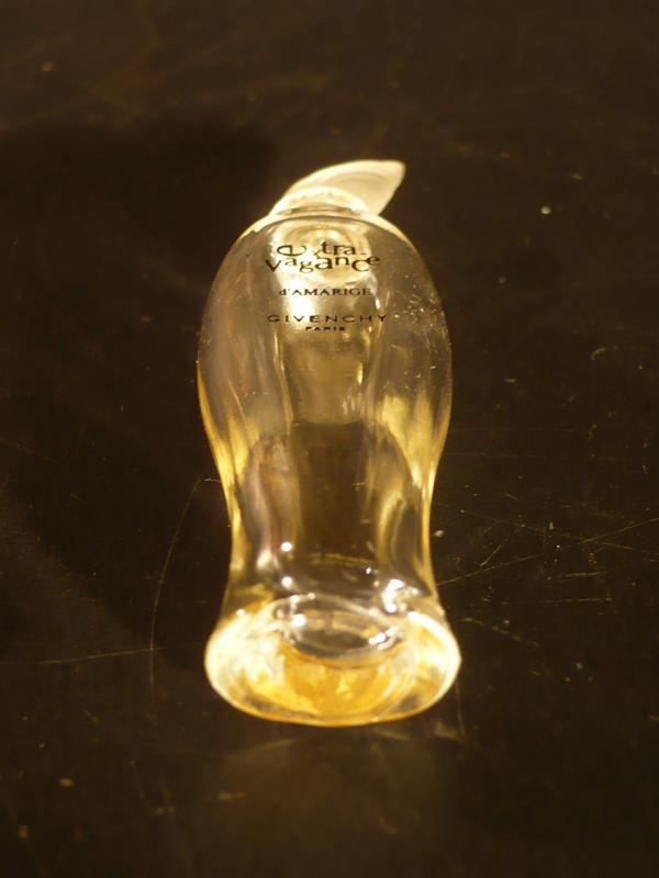 GIVENCHY/extra vagance d’AMARIGE香水瓶、ミニチュア香水ボトル、ミニガラスボトル、サンプルガラス瓶　LCM 3034（4）