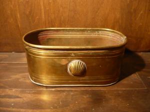 Italian brass shell bucket