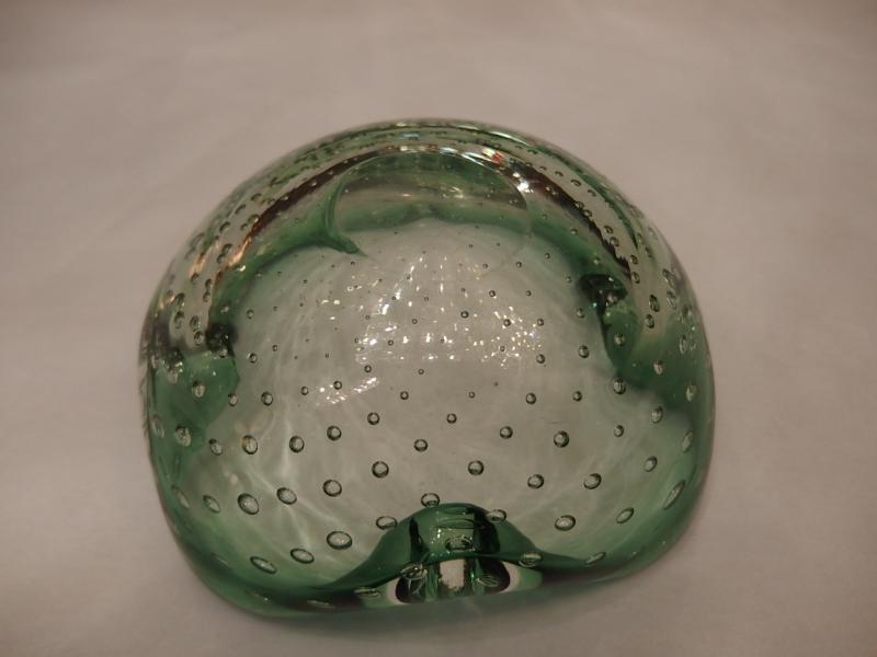 イタリアムラノガラスオブジェ　ヴィンテージアートガラス灰皿　気泡入り　クリアー×緑　USM 1338（7）
