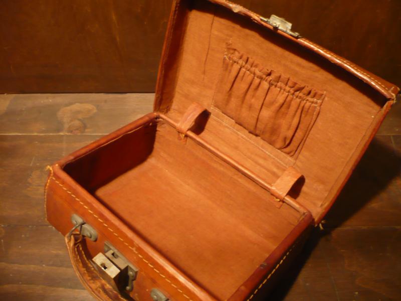 アンティークトランクケース　旅行カバン　スーツケース　革　レザー　LCM 4358（3）