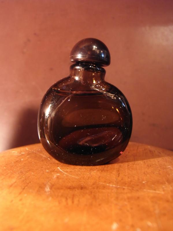 HALSTON香水瓶、ミニチュア香水ボトル、ミニガラスボトル、サンプルガラス瓶　BCM 0043（2）