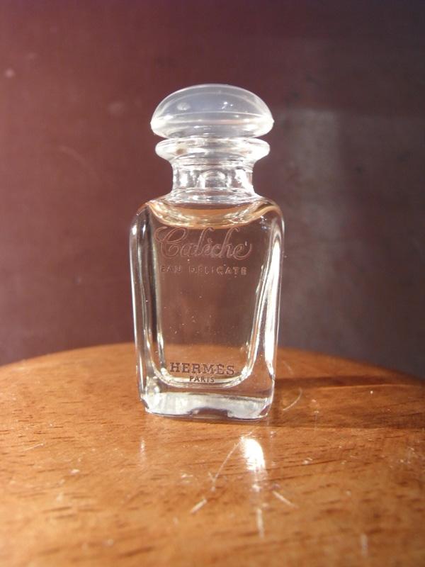 Hermès/Calèche香水瓶、ミニチュア香水ボトル、ミニガラスボトル、サンプルガラス瓶　BCM 0044（5）
