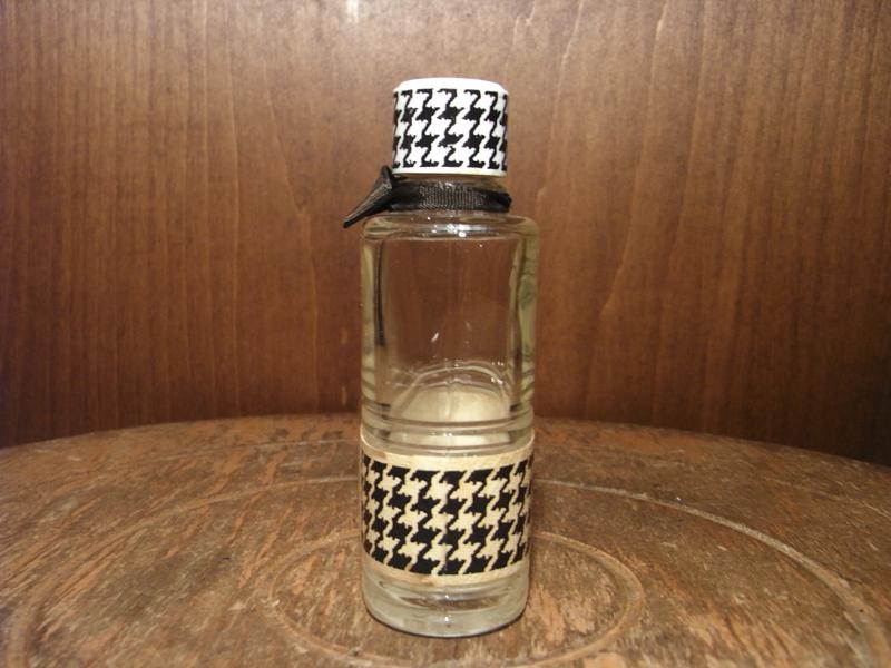 Christian Dior　Diorissimo香水瓶、香水ボトル、ガラスボトル、香水ガラス瓶　LCC 1056（2）
