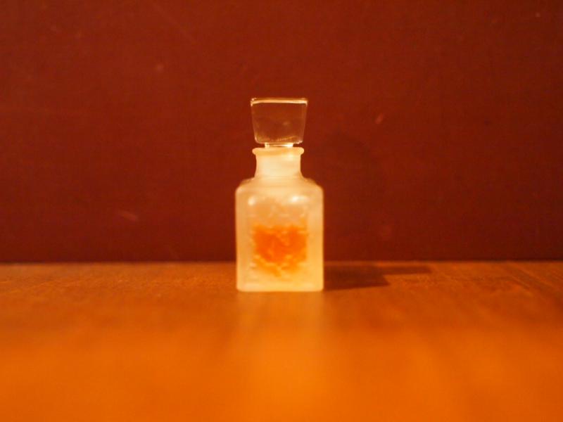 Christian Dior　Miss Diorヴィンテージ香水瓶、ミニチュア香水ボトル、ミニガラスボトル、サンプルガラス瓶　LCC 0234（2）