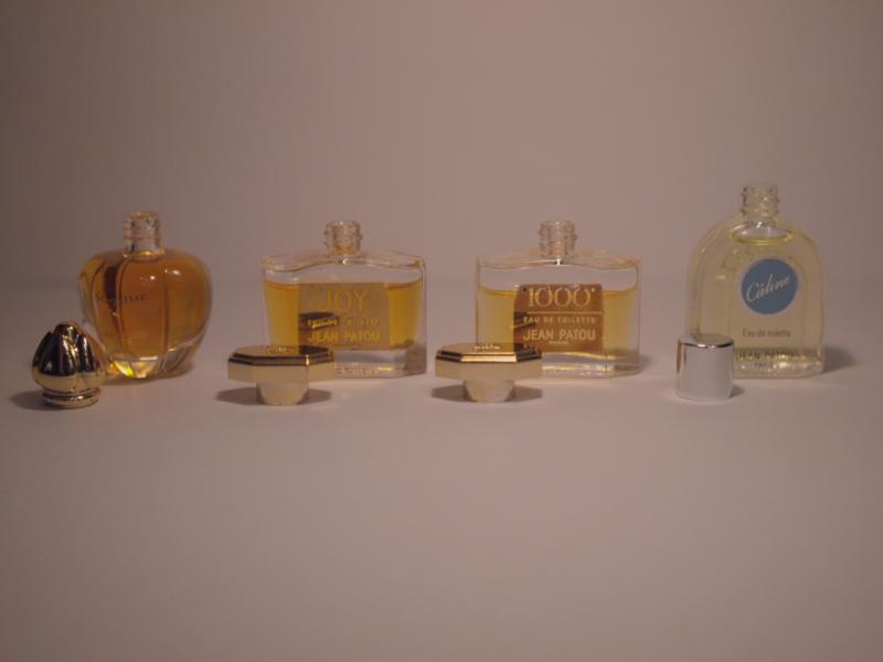 JEAN PATOU JOY香水瓶、ミニチュア香水ボトル、ミニガラスボトル、香水ガラス瓶　LCC 0294（7）