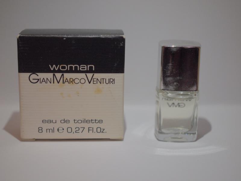 GIAN MARCO VENTURI/woman香水瓶、ミニチュア香水ボトル、ミニガラスボトル、サンプルガラス瓶　LCC 0041（3）