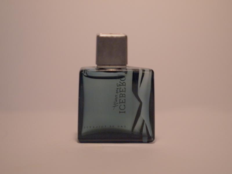 Iceberg/Homme香水瓶、ミニチュア香水ボトル、ミニガラスボトル、香水ガラス瓶　LCC 0066（4）