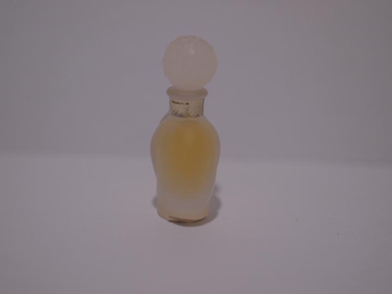 NINA RICCI/Farouche香水瓶、ミニチュア香水ボトル、ミニガラスボトル、サンプルガラス瓶　LCC 0140（3）