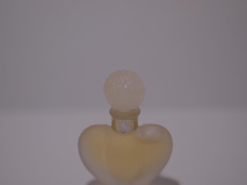 NINA RICCI/Farouche香水瓶、ミニチュア香水ボトル、ミニガラスボトル、サンプルガラス瓶　LCC 0140（6）