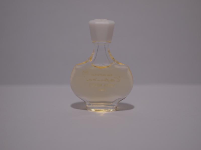 NINA RICCI/Capricci香水瓶、ミニチュア香水ボトル、ミニガラスボトル、香水ガラス瓶　LCC 0191（4）