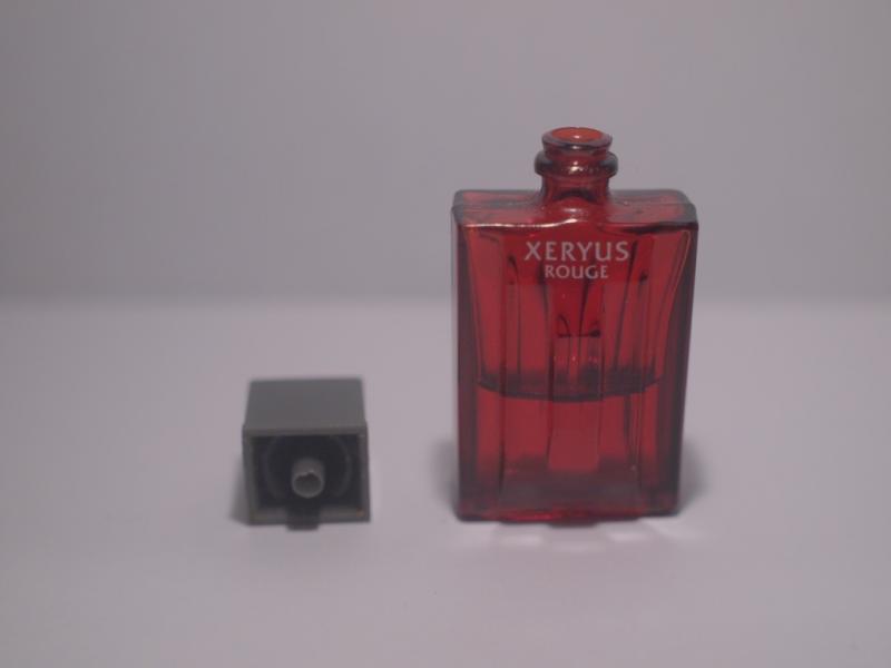 GIVENCHY/Xeryus Rouge香水瓶、ミニチュア香水ボトル、ミニガラスボトル、香水ガラス瓶　LCC 0353（5）