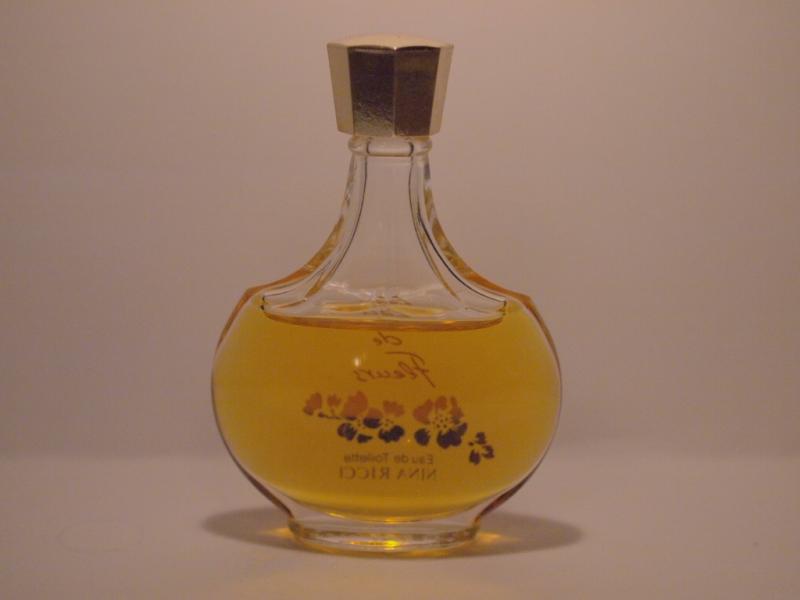 NINA RICCI/Eau de Fleurs香水瓶、ミニチュア香水ボトル、ミニガラスボトル、サンプルガラス瓶　LCC 0373（4）
