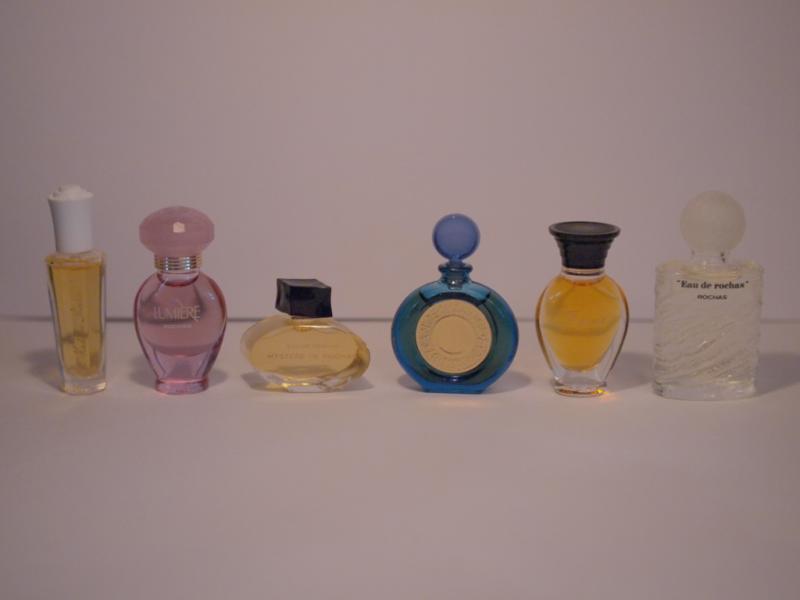 ROCHAS香水瓶、ミニチュア香水ボトル、ミニガラスボトル、サンプルガラス瓶　LCC 0461（4）