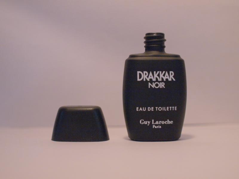 Guy Laroche/Drakkar Noir香水瓶、ミニチュア香水ボトル、ミニガラスボトル、香水ガラス瓶　LCC 0481（5）