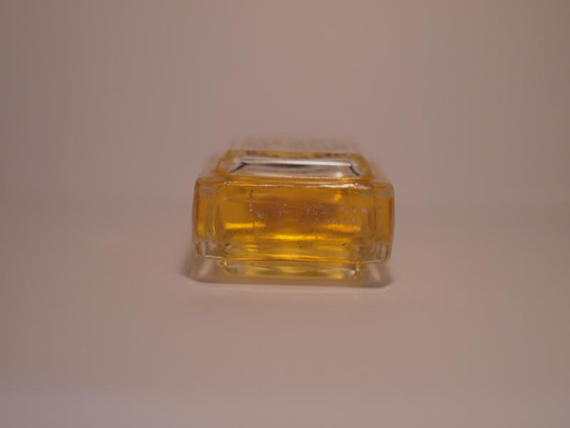 pierre BALMAIN/IVOIRE香水瓶、ミニチュア香水ボトル、ミニガラスボトル、サンプルガラス瓶　LCC 0485（5）
