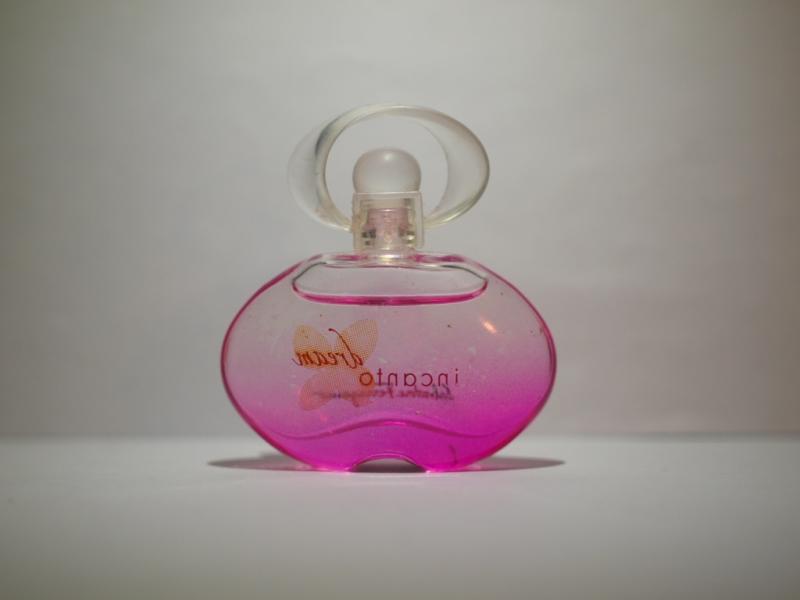 Salvatore Ferragamo/Incanto Dream香水瓶、ミニチュア香水ボトル、ミニガラスボトル、サンプルガラス瓶　LCC 0530（2）