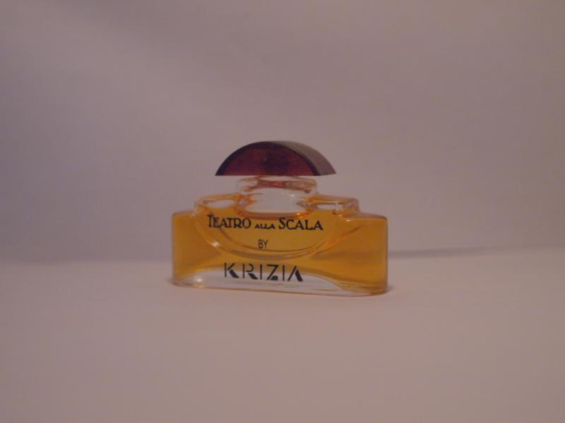 Krizia/Teatro Alla Scala香水瓶、ミニチュア香水ボトル、ミニガラスボトル、香水ガラス瓶　LCC 0562（2）