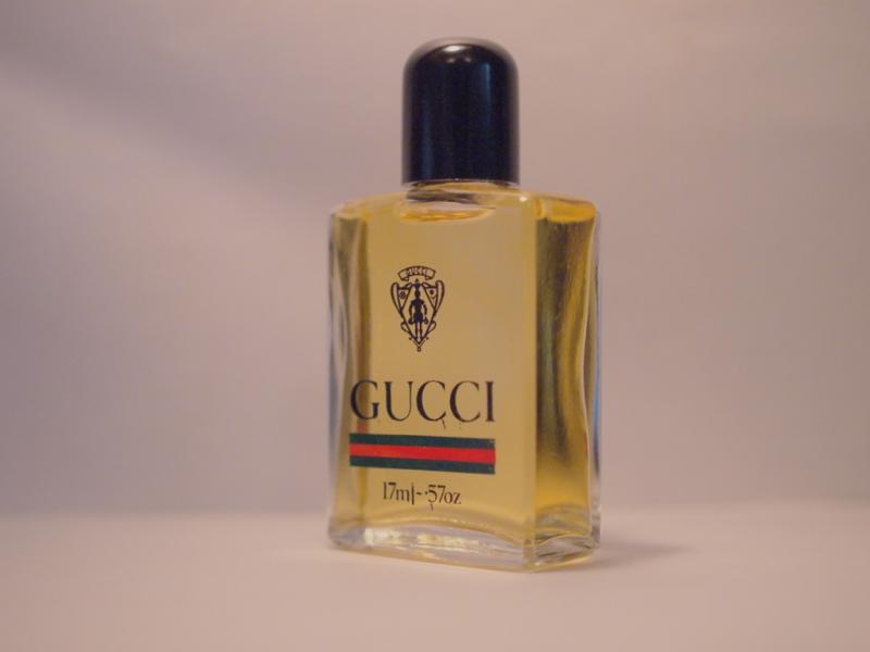 GUCCI香水瓶、ミニチュア香水ボトル、ミニガラスボトル、サンプルガラス瓶　LCC 0588（2）
