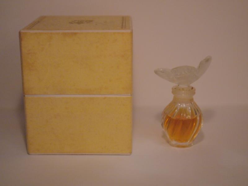 NINA RICCI/L'Air de Temps香水瓶、ミニチュア香水ボトル、ミニガラスボトル、サンプルガラス瓶　LCC 0664（3）