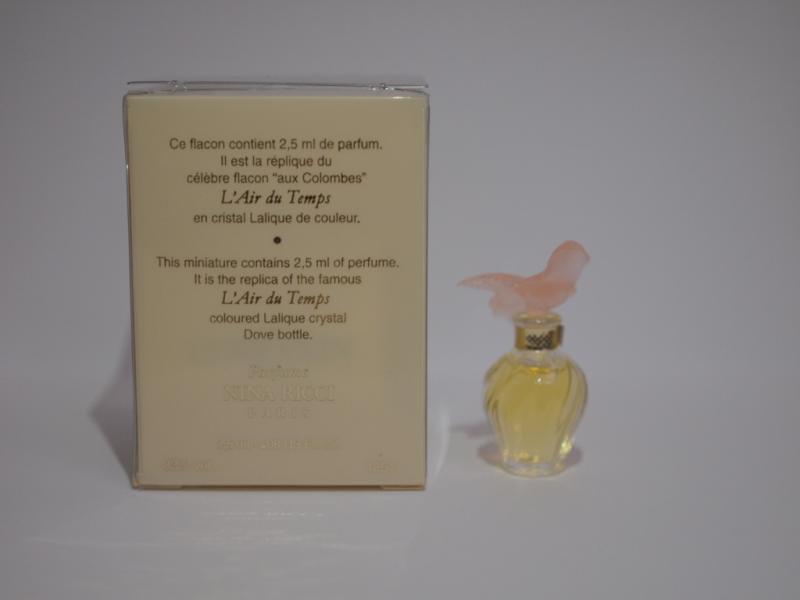 NINA RICCI/L'Air du Temps香水瓶、ミニチュア香水ボトル、ミニガラスボトル、サンプルガラス瓶　LCC 0678（4）