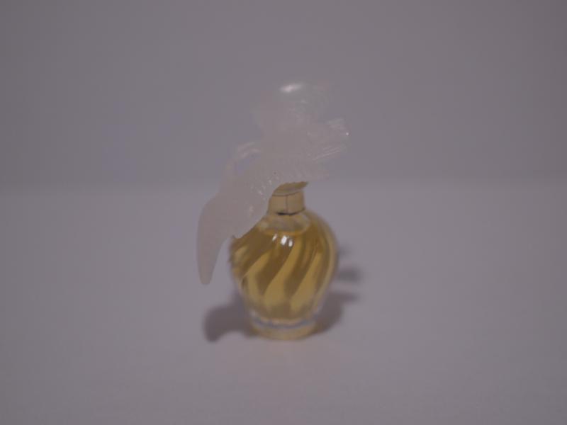 NINA RICCI/L'Air de Temps香水瓶、ミニチュア香水ボトル、ミニガラスボトル、サンプルガラス瓶　LCC 0730（2）