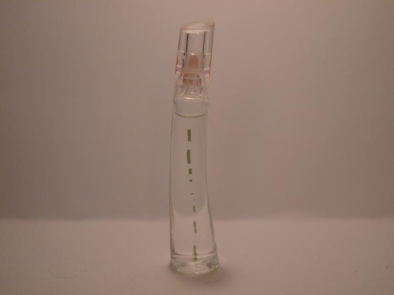 Kenzo/FlowerbyKenzo香水瓶、ミニチュア香水ボトル、ミニガラスボトル、サンプルガラス瓶　LCC 0749（4）