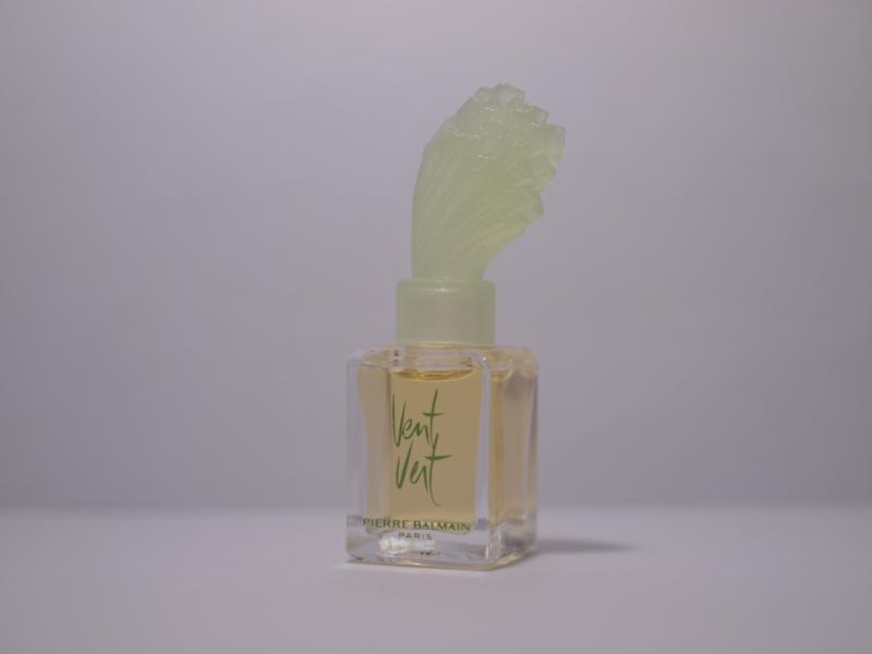 Pierre Balmain/Vent Vert香水瓶、ミニチュア香水ボトル、ミニガラスボトル、サンプルガラス瓶　LCC 0756（2）