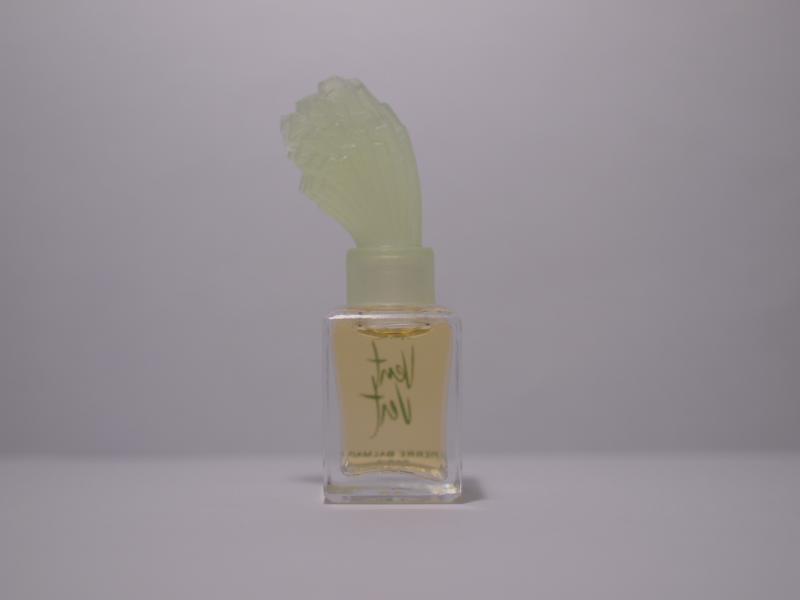 Pierre Balmain/Vent Vert香水瓶、ミニチュア香水ボトル、ミニガラスボトル、サンプルガラス瓶　LCC 0756（4）