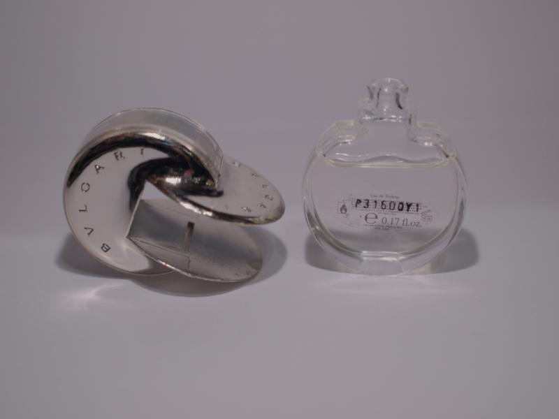 Bulgari/Omnia Crystalline香水瓶、ミニチュア香水ボトル、ミニガラスボトル、サンプルガラス瓶　LCC 0780（5）