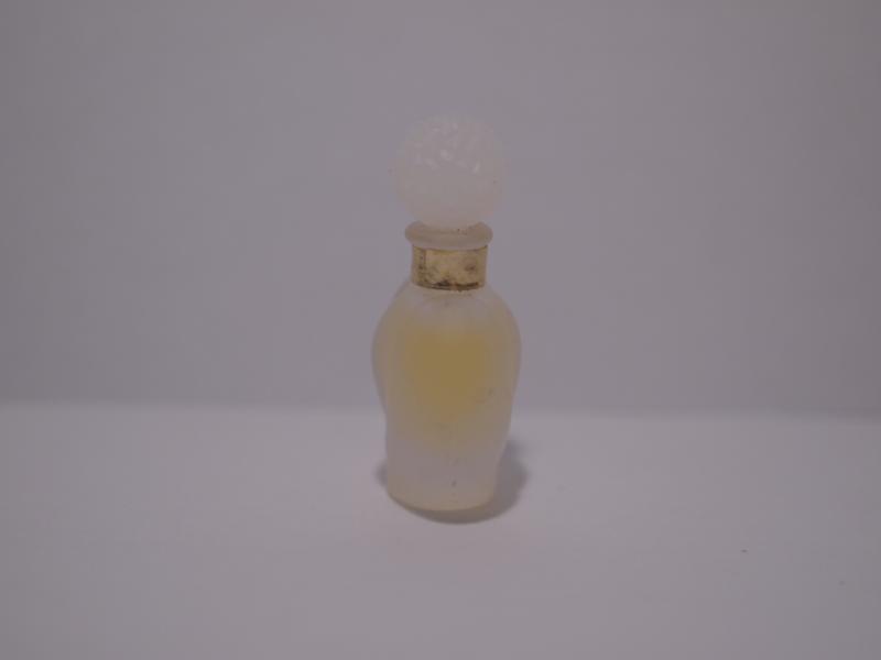 NINA RICCI/Farouche香水瓶、ミニチュア香水ボトル、ミニガラスボトル、サンプルガラス瓶　LCC 0782（3）