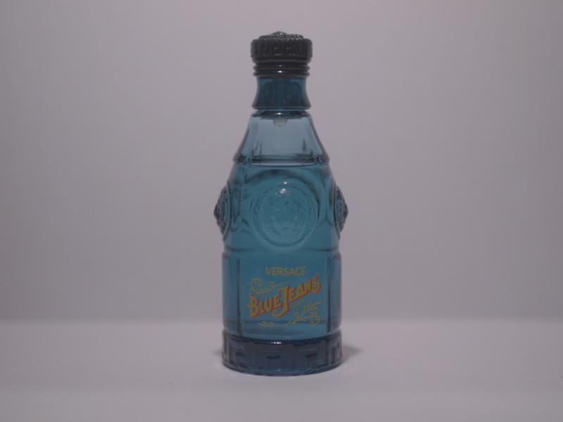 Versace/Blue Jeans香水瓶、ミニチュア香水ボトル、ミニガラスボトル、サンプルガラス瓶　LCC 0793（2）