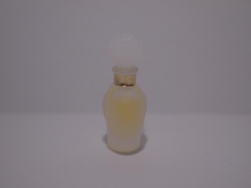 NINA RICCI/Farouche香水瓶、ミニチュア香水ボトル、ミニガラスボトル、サンプルガラス瓶　LCC 0819（3）