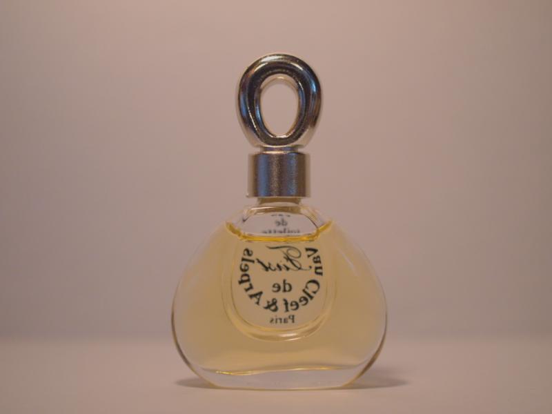 Van Cleef & Arpels/First香水瓶、ミニチュア香水ボトル、ミニガラスボトル、サンプルガラス瓶　LCC 0842（4）