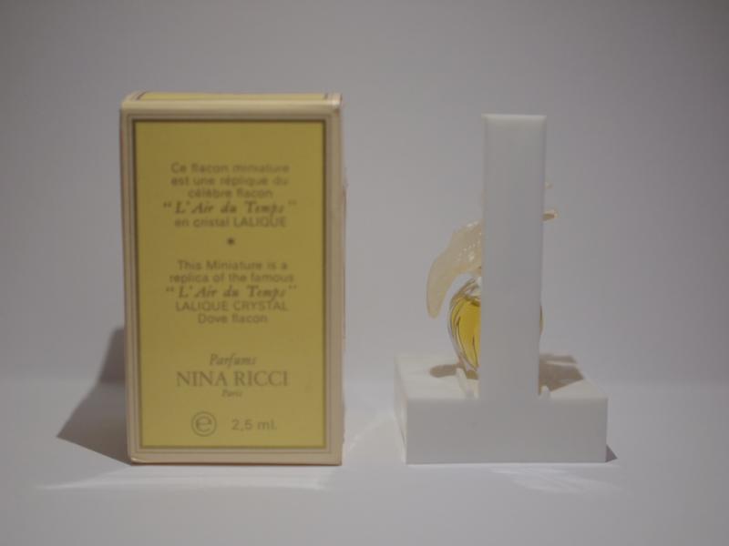 NINA RICCI/L'Air du Temps香水瓶、ミニチュア香水ボトル、ミニガラスボトル、香水ガラス瓶　LCC 0858（4）