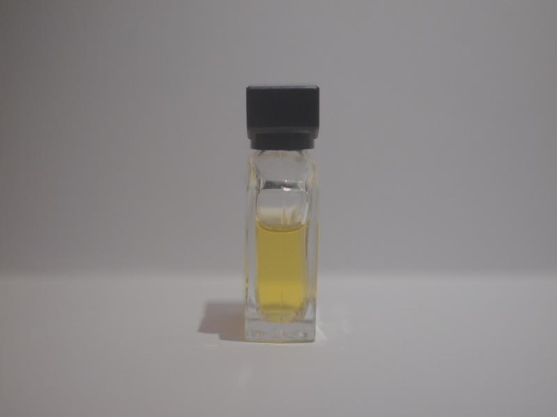 Guy Laroche/FIDJI香水瓶、ミニチュア香水ボトル、ミニガラスボトル、サンプルガラス瓶　LCC 0882（3）