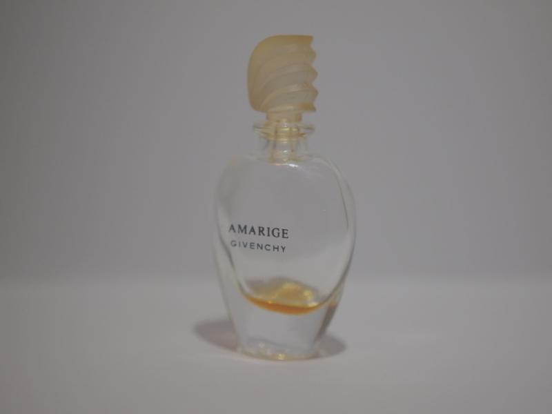 GIVENCHY/AMARIGE香水瓶、ミニチュア香水ボトル、ミニガラスボトル、香水ガラス瓶　LCC 0998（2）