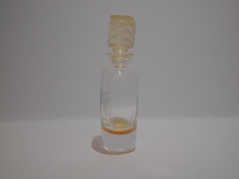 GIVENCHY/AMARIGE香水瓶、ミニチュア香水ボトル、ミニガラスボトル、香水ガラス瓶　LCC 0998（3）