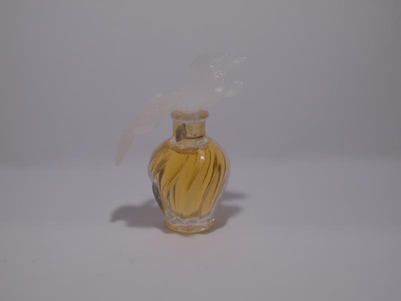 NINA RICCI/L’Air de Temps香水瓶、ミニチュア香水ボトル、ミニガラスボトル、サンプルガラス瓶　LCM 4565（3）