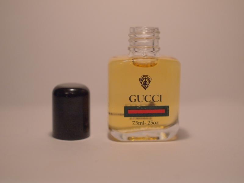 GUCCI香水瓶、ミニチュア香水ボトル、ミニガラスボトル、サンプルガラス瓶　LCM 4598（6）