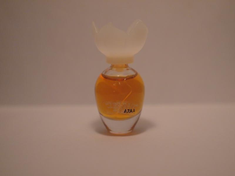 Chloé/Chloé Narcisse香水瓶、ミニチュア香水ボトル、ミニガラスボトル、香水ガラス瓶　LCM 4639（3）