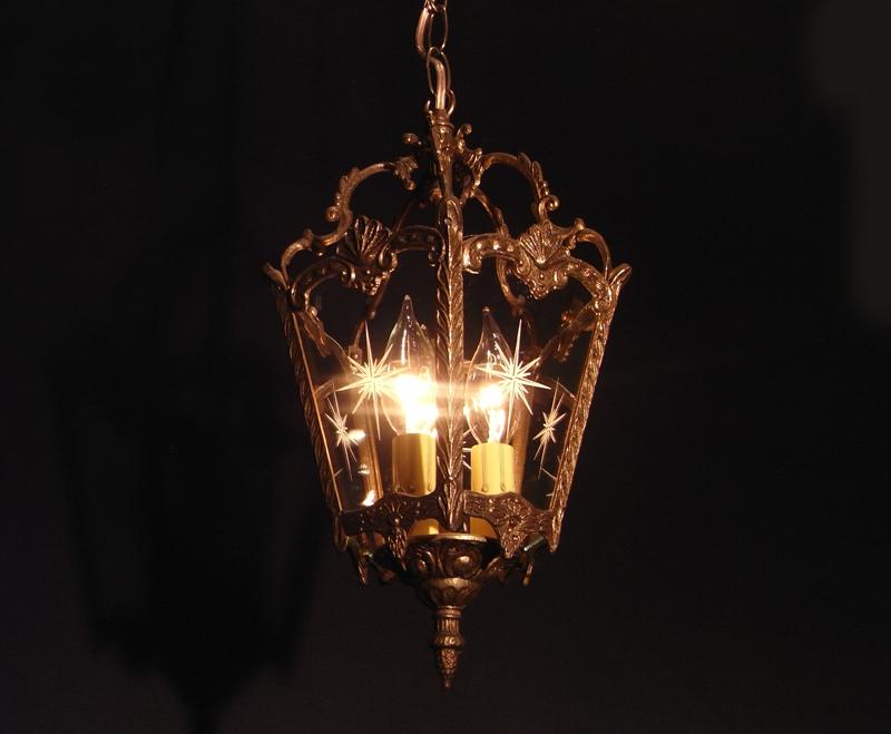 スペイン製小型真鍮ペンダントライト、切り子（カット）プリントガラスランタンペンダント照明）玄関照明　LCH 1037（2）