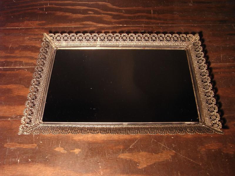Italian display mirror tray