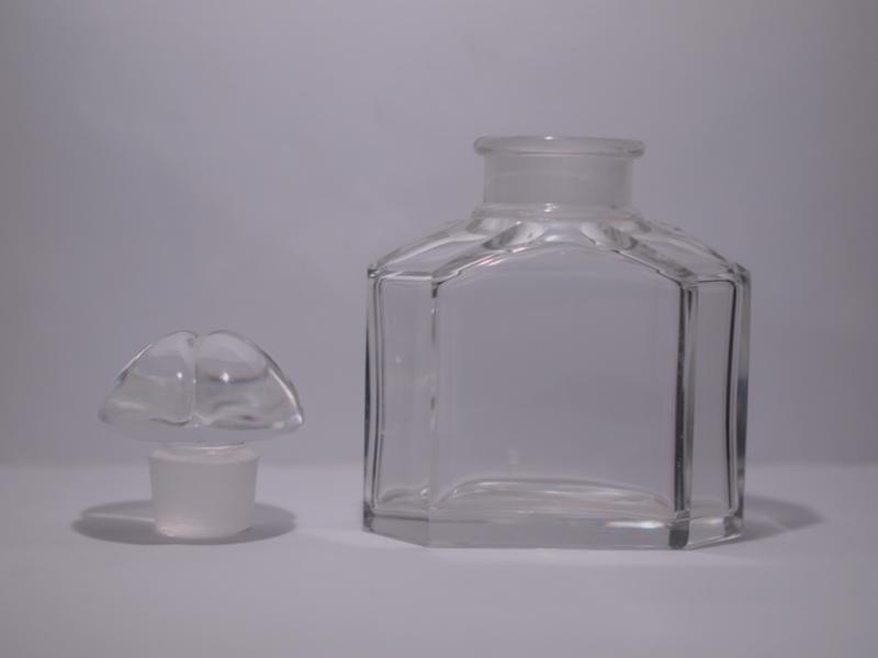 GUERLAIN BACCARAT香水瓶、ミニチュア香水ボトル、ミニガラスボトル、サンプルガラス瓶　LCC 1124（6）