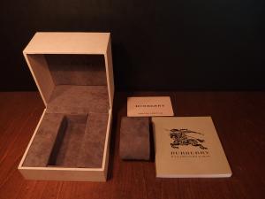 BURBERRY watch display case & box