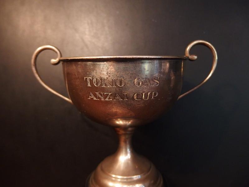 真鍮製トロフィー ビンテージシルバートロフィー　アンティーク優勝カップ　優勝杯　BCM 0307（3）