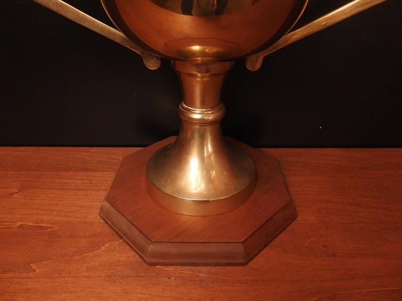 真鍮製トロフィー ビンテージシルバートロフィー　アンティーク優勝カップ　優勝杯　LCM 6546（3）