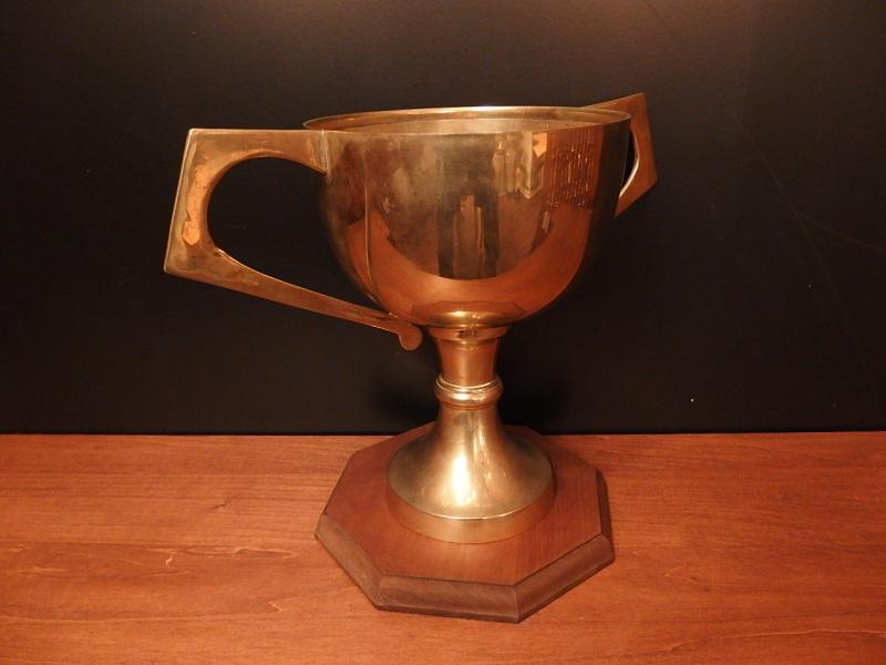 真鍮製トロフィー ビンテージシルバートロフィー　アンティーク優勝カップ　優勝杯　LCM 6546（5）
