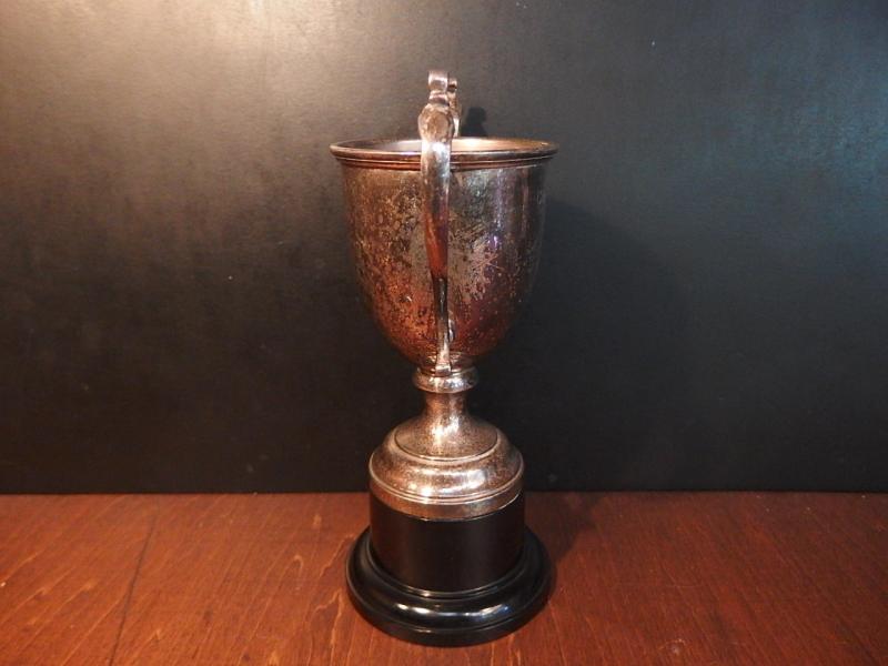 真鍮製トロフィー ビンテージシルバートロフィー　アンティーク優勝カップ　優勝杯　LCM 6548（2）