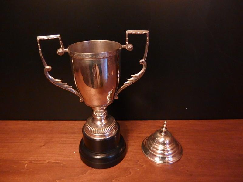 真鍮製トロフィー ビンテージシルバートロフィー　アンティーク優勝カップ　優勝杯　LCM 6524（5）