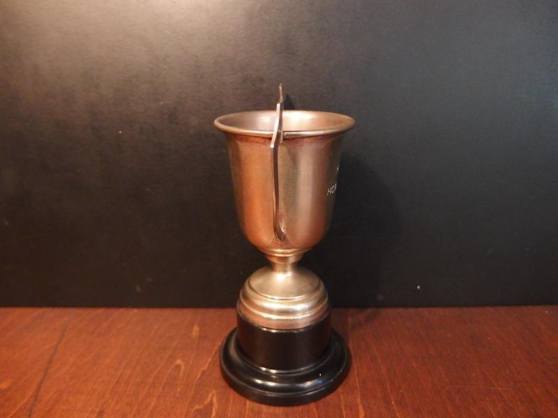 真鍮製トロフィー ビンテージシルバートロフィー　アンティーク優勝カップ　優勝杯　LCM 6509（2）
